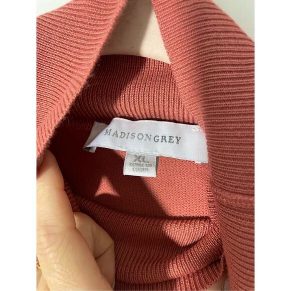 Madison Grey Women's Pink Peach Coral Minimalist Preppy Lover Turtleneck XL - Picture 3 of 4